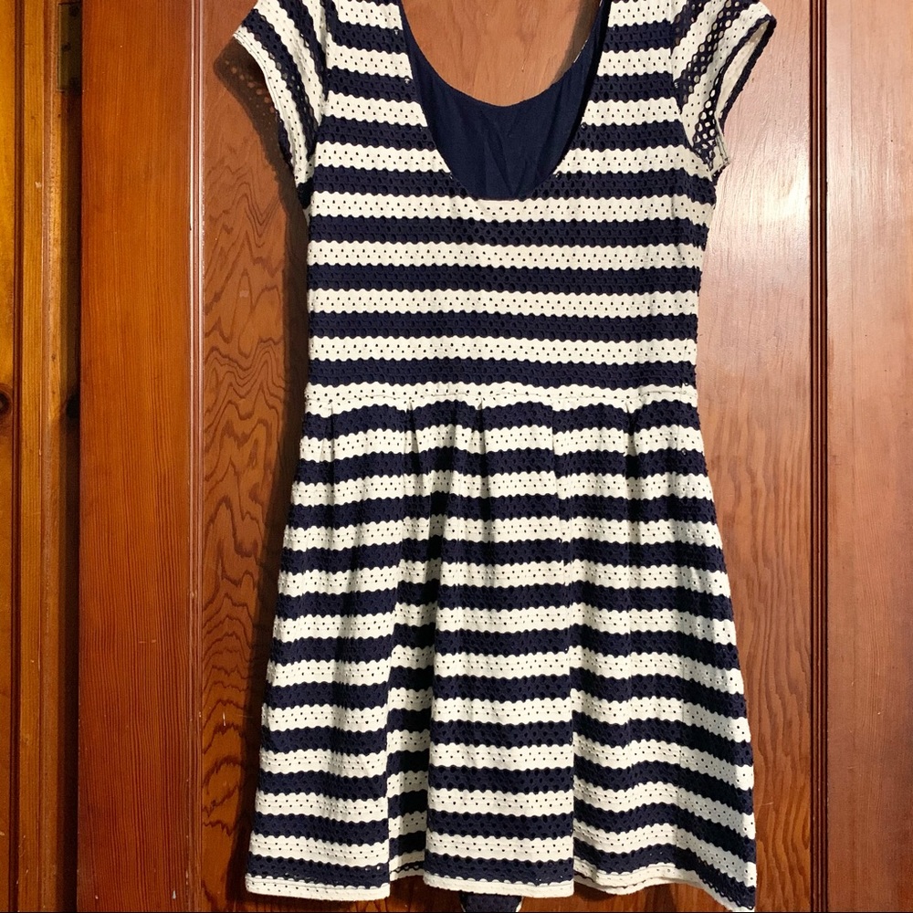 EightSixty Blue & Cream Shortsleeve Mini Dress SzL